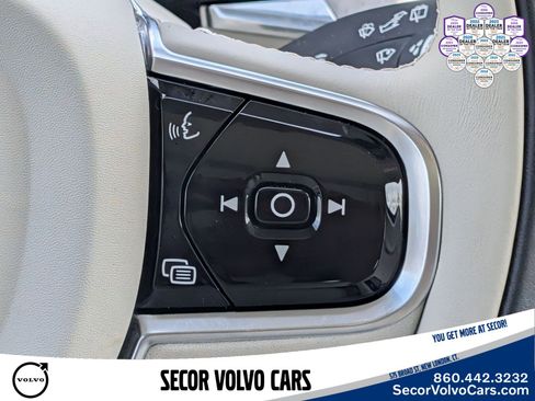 Certified 2023 Volvo XC60 B5 Plus w/ Climate Package AWD/4WD image 20