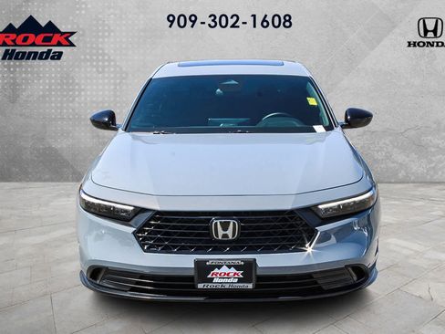 Used 2023 Honda Accord Sport image 2