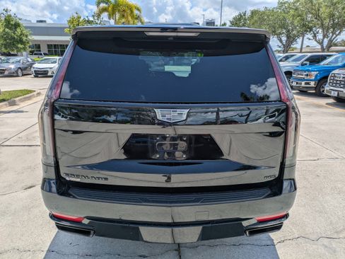 Used 2021 Cadillac Escalade Sport Platinum AWD/4WD image 5