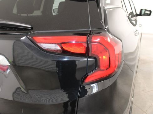 Used 2020 GMC Terrain Denali w/ Denali Premium Package image 12