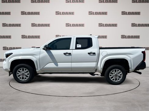 New 2025 Toyota Tacoma SR image 2