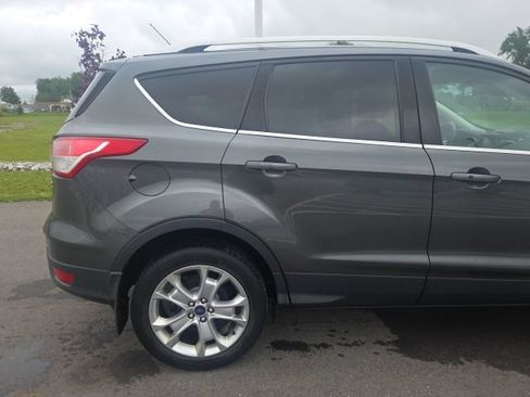 Used 2016 Ford Escape Titanium FWD image 7