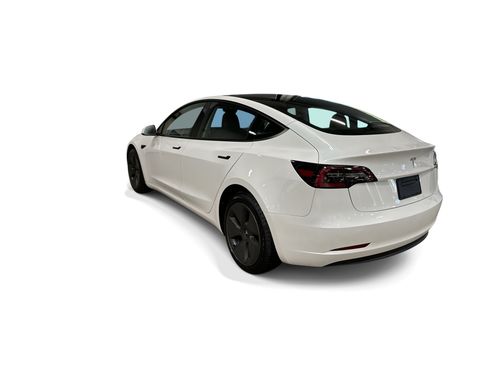 Certified 2023 Tesla Model 3 Standard Range RWD image 4