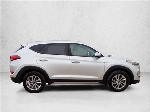 Used 2018 Hyundai Tucson SEL image 5