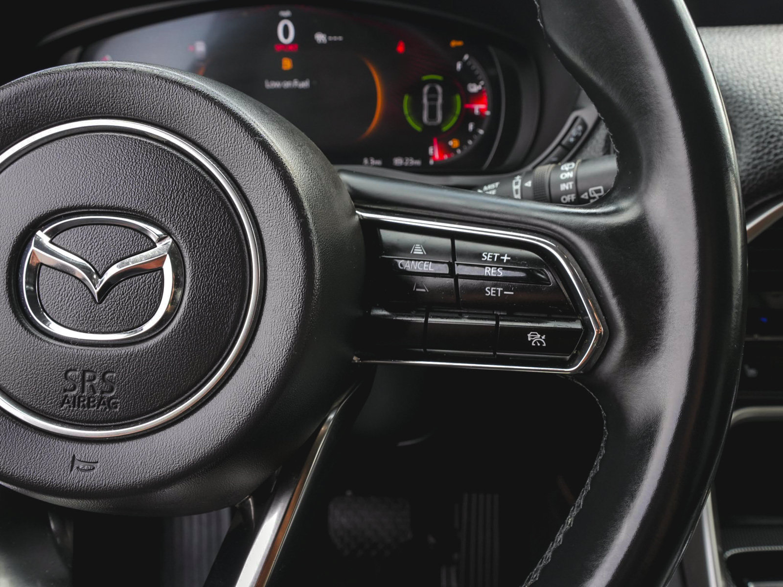 Used 2024 MAZDA CX-90 Plug-In Hybrid w/ Preferred AWD/4WD image 19