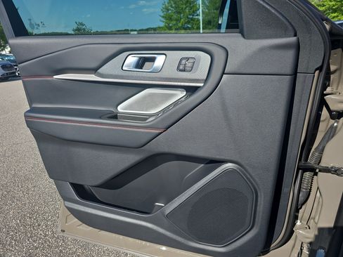 Used 2026 Ford Explorer ST w/ Sun And Sound Package AWD/4WD image 23