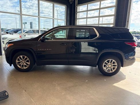 Used 2020 Chevrolet Traverse LS w/ LPO, Floor Liner Package AWD/4WD image 7