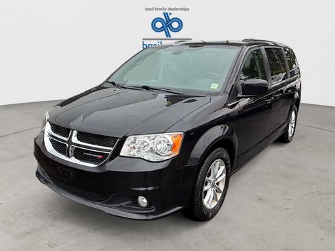 Used 2019 Dodge Grand Caravan SXT FWD image 2