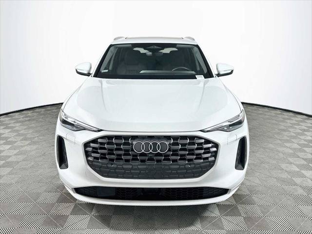 Certified 2025 Audi Q5 Prestige AWD/4WD image 2