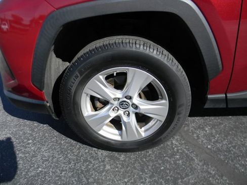 Used 2020 Toyota RAV4 LE w/ All Weather Liner Package AWD/4WD image 10