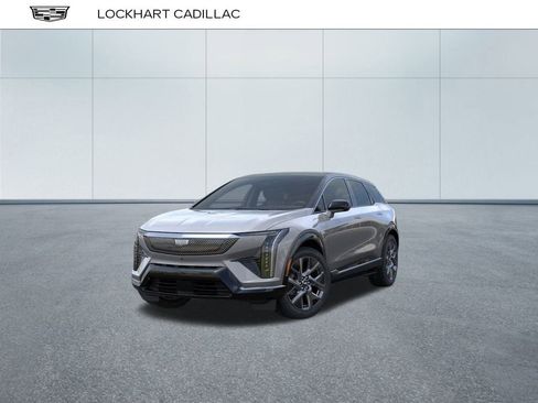 New 2026 Cadillac Optiq Luxury 1 image 8