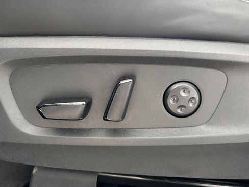 Used 2026 INFINITI QX60 Luxe FWD image 23