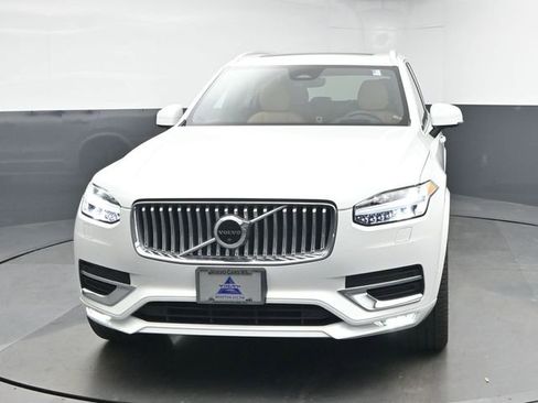 Used 2023 Volvo XC90 B6 Ultimate image 3