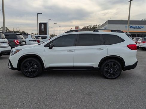 Used 2023 Subaru Ascent Onyx Edition Limited image 7