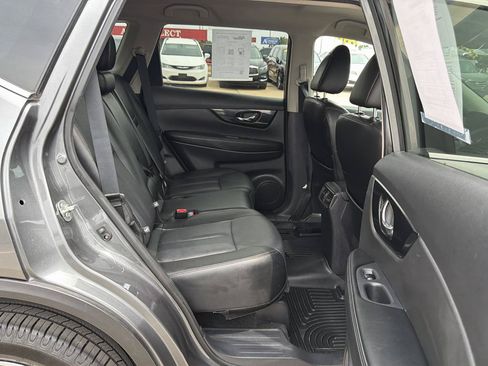 Used 2019 Nissan Rogue SL AWD/4WD image 29