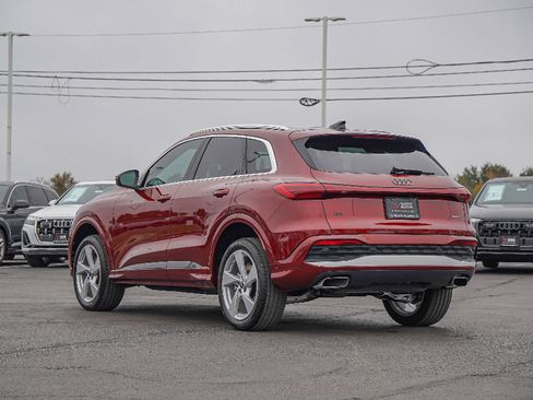 New 2025 Audi Q5 Premium Plus image 6