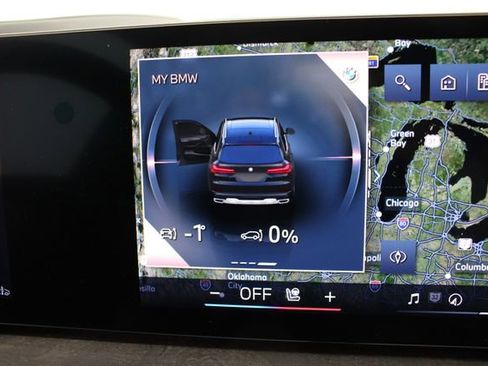 Used 2025 BMW X5 xDrive40i w/ Climate Comfort Package image 20