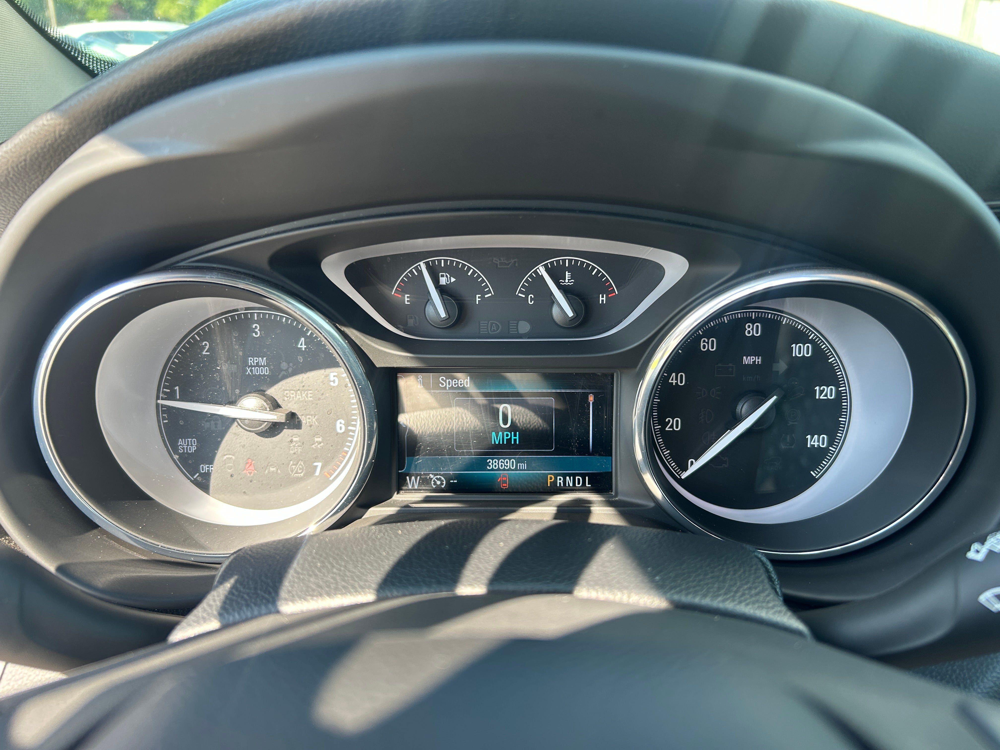 Used 2020 Buick Envision Preferred AWD/4WD image 21