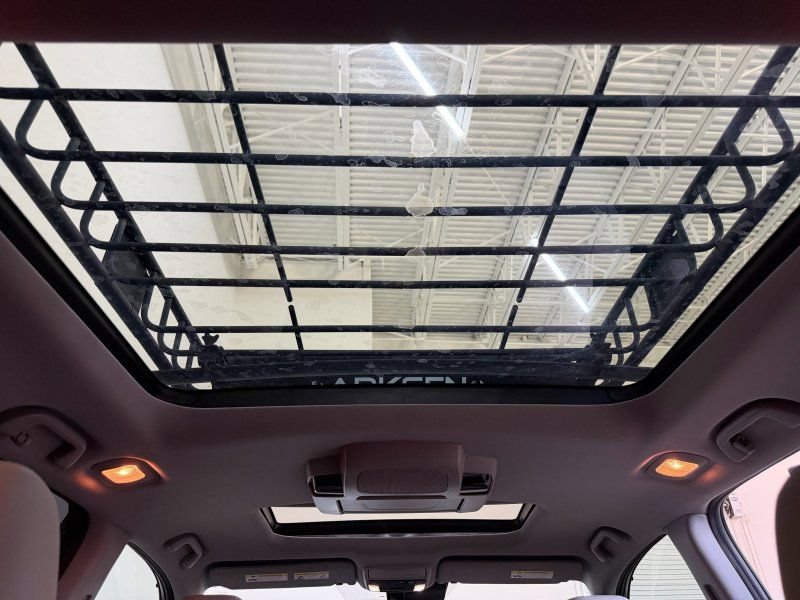 Used 2019 Honda Pilot Elite image 25