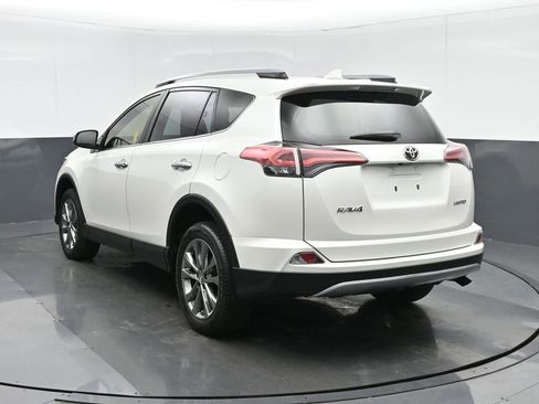 Used 2018 Toyota RAV4 Limited image 5