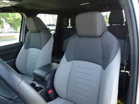 Certified 2025 Toyota Tacoma TRD Sport RWD image 20