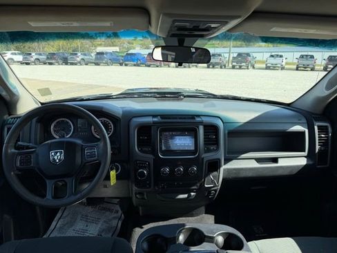 Used 2018 RAM 1500 Express w/ Express Value Package image 9