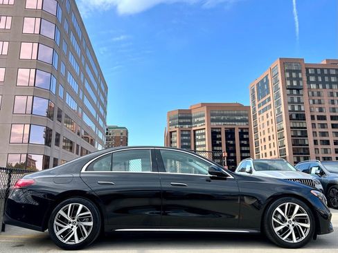 Certified 2025 Mercedes-Benz E 350 4MATIC Sedan image 9