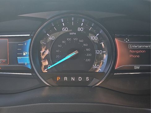 Used 2018 Ford Explorer XLT w/ Equipment Group 201A image 23