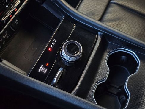 Used 2024 Jeep Grand Cherokee L Limited w/ Luxury Tech Group II image 19