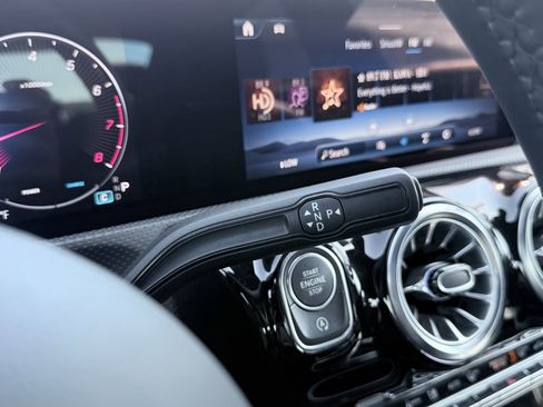 Used 2025 Mercedes-Benz CLA 250 image 74