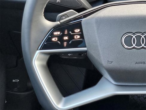 New 2025 Audi Q5 2.0T Premium Plus image 15