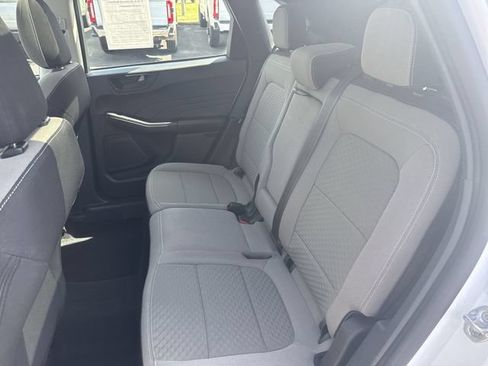 Used 2022 Ford Escape SE w/ SE Sport Appearance Package AWD/4WD image 26