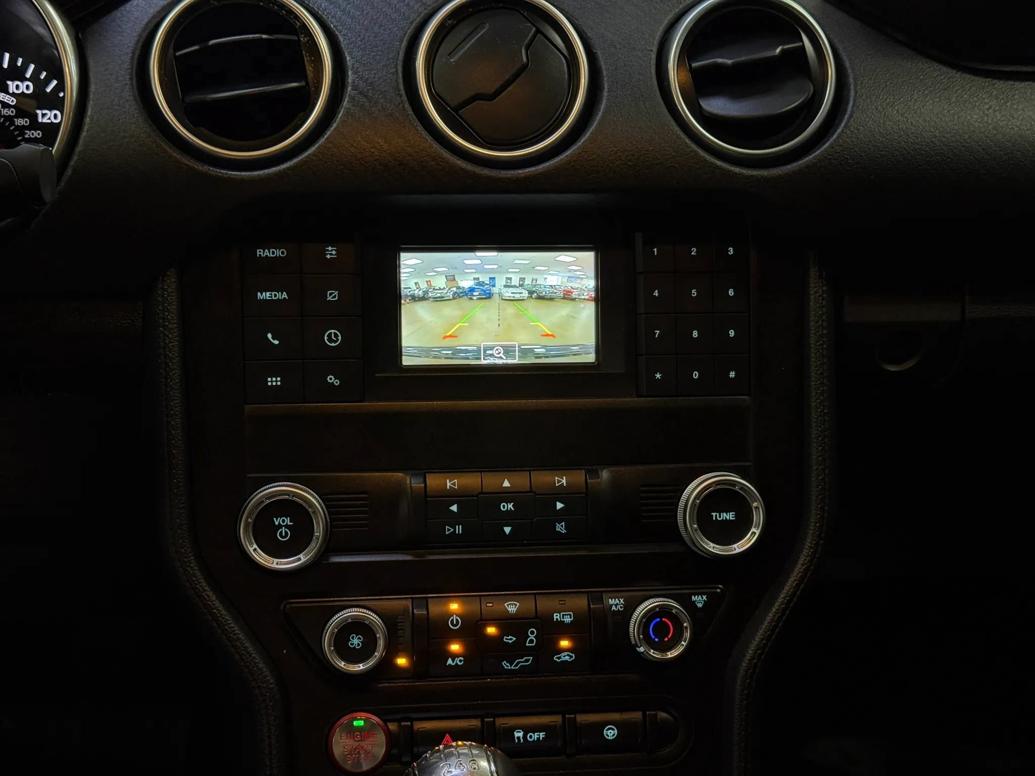 Used 2022 Ford Mustang Coupe RWD image 11