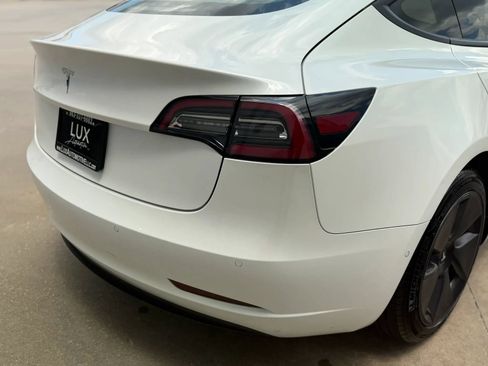 Used 2021 Tesla Model 3 Standard Range Plus RWD image 8