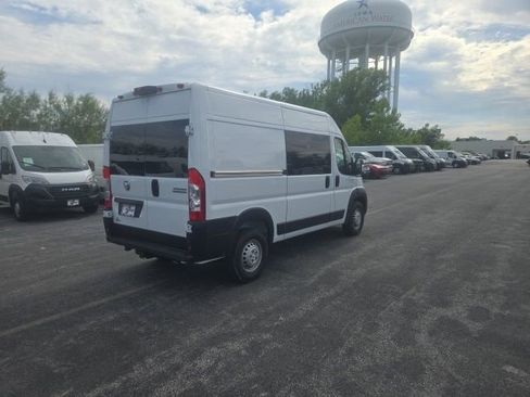 Used 2025 RAM ProMaster 3500 w/ Crew Van Package FWD image 12
