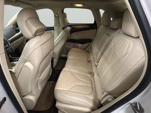 Used 2015 Lincoln MKC FWD w/ Equipment Group 101A Select image 16