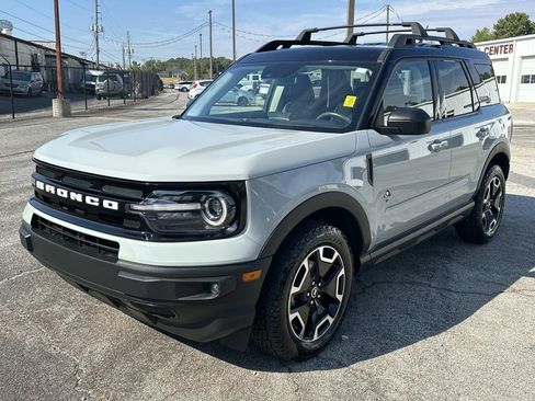 Used 2022 Ford Bronco Sport Outer Banks w/ Tech Package image 3