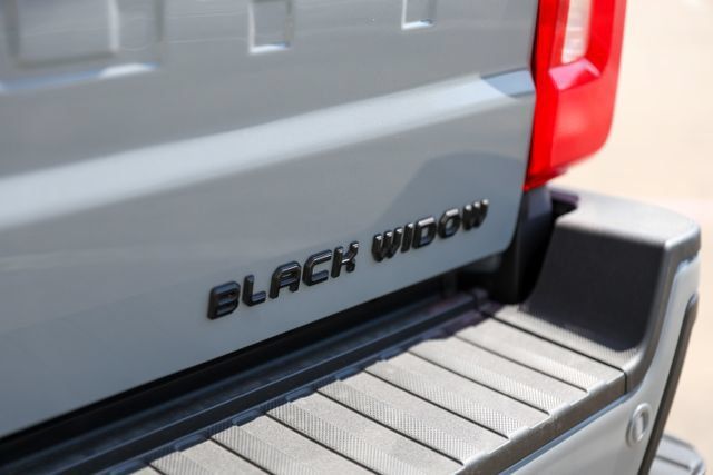 New 2026 Ford F250 Lariat w/ Black Appearance Package AWD/4WD image 10