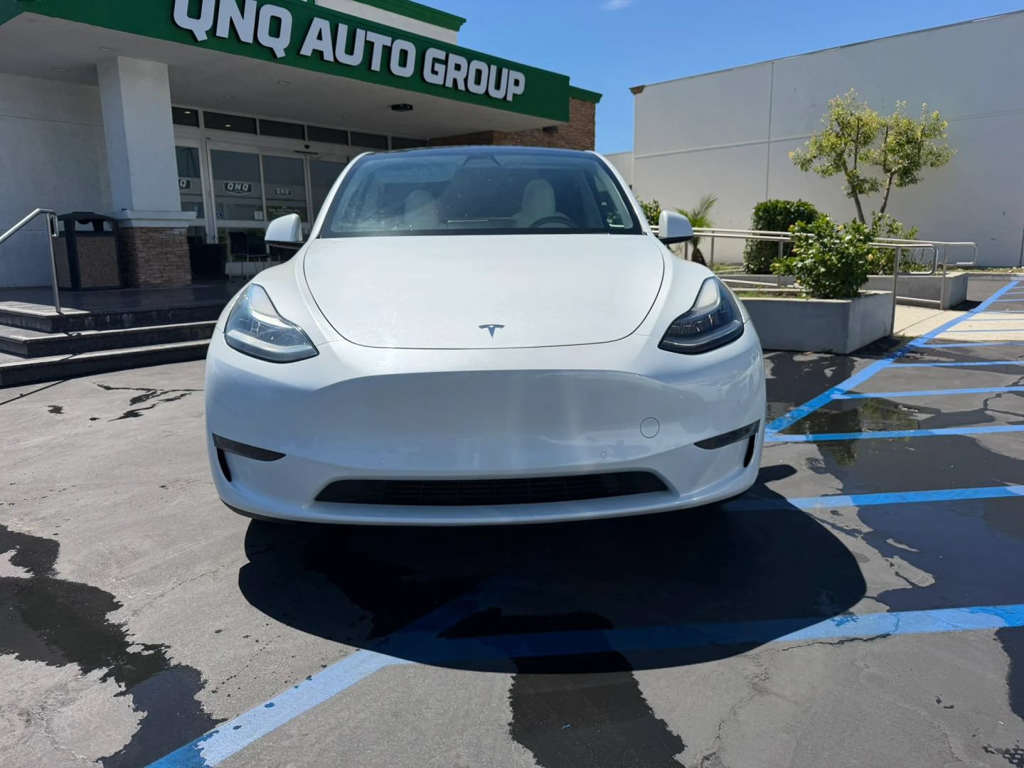 Used 2020 Tesla Model Y Long Range AWD/4WD image 3