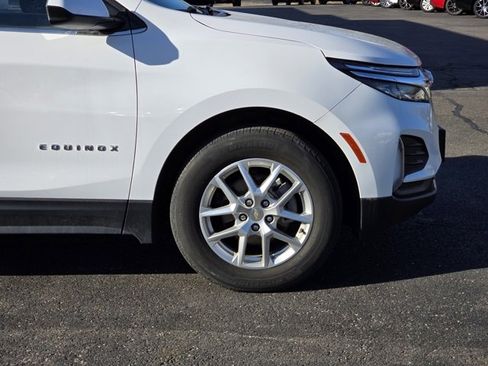Used 2022 Chevrolet Equinox LT image 9