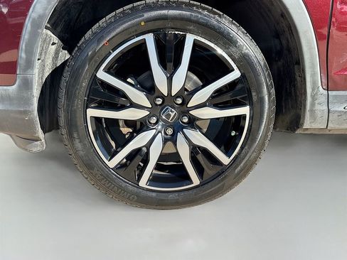 Used 2021 Honda Pilot Elite image 34