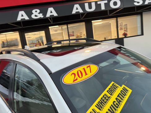 Used 2017 Subaru Forester 2.5i Premium image 11