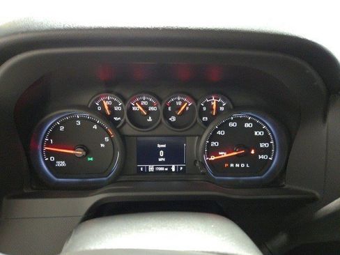 Used 2024 Chevrolet Silverado 2500 Custom w/ Custom Value Package image 16