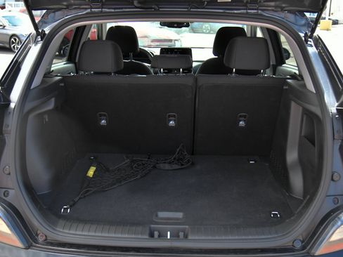 Used 2023 Hyundai Kona SEL FWD image 42