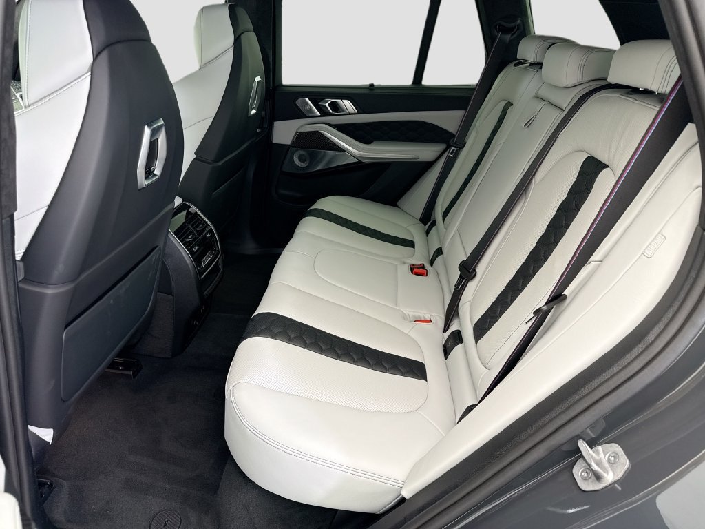 New 2026 BMW X5 M Competition w/ Executive Package AWD/4WD image 20