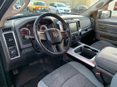 Used 2017 RAM 1500 Big Horn image 9