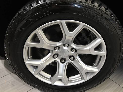 Used 2022 Jeep Wagoneer Series II image 10