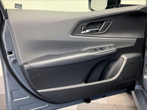 New 2026 Toyota Prius XLE image 12