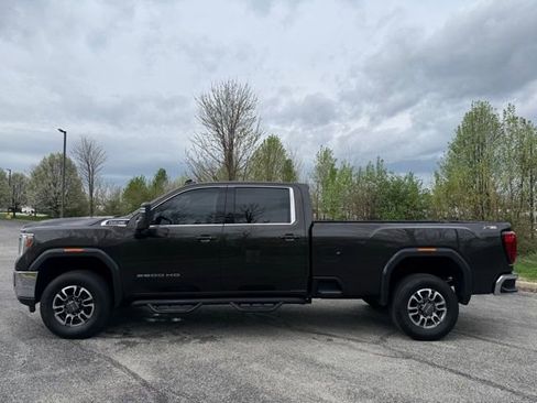 Used 2021 GMC Sierra 3500 SLE w/ SLE Value Package image 7