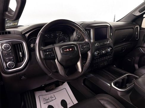 Used 2021 GMC Sierra 1500 AT4 w/ AT4 Premium Package image 9